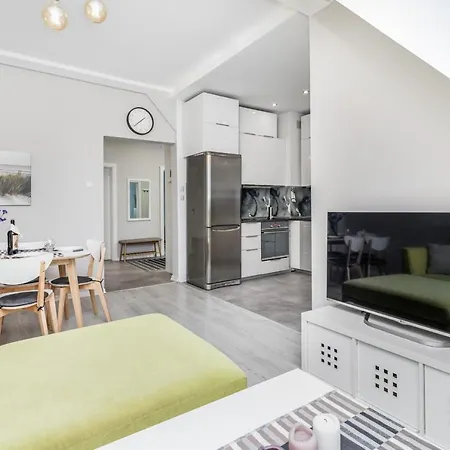 Family Three Bedroom Podczele Sunrise By Renters * Kolobrzeg