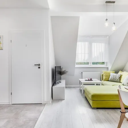Family Three Bedroom Podczele Sunrise By Renters Apartment Kolobrzeg