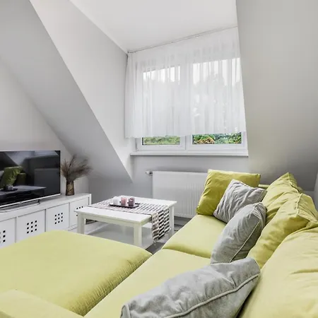 Family Three Bedroom Podczele Sunrise By Renters Kołobrzeg